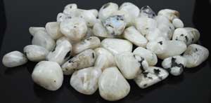 (image for) 1 Lb Rainbow Moonstone tumbled - Click Image to Close